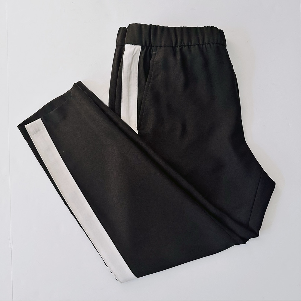 Banana Republic Holiday Collection Hayden Pull On Side Stripe Trousers